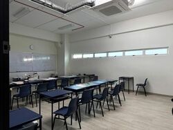 Tampines Street 92 (D18), Office #558057251